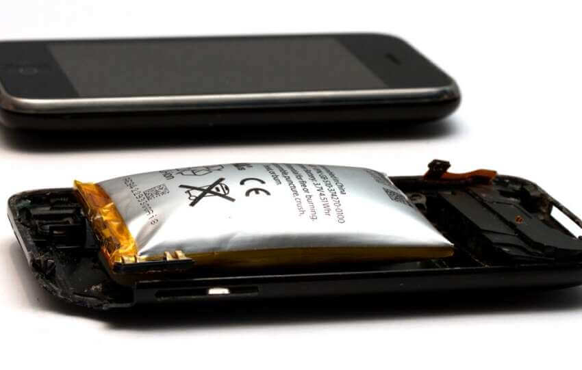 Expanded Lithium Ion Polymer Battery From An Apple Iphone 3G
