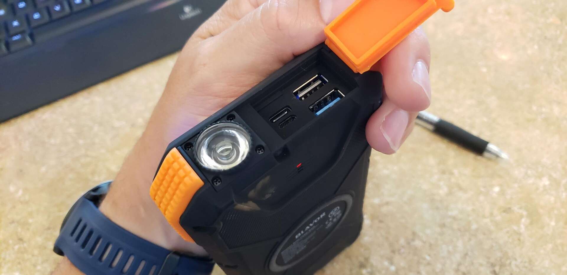 Is Your Power Bank Blinking But Not Charging? Here How You Fix