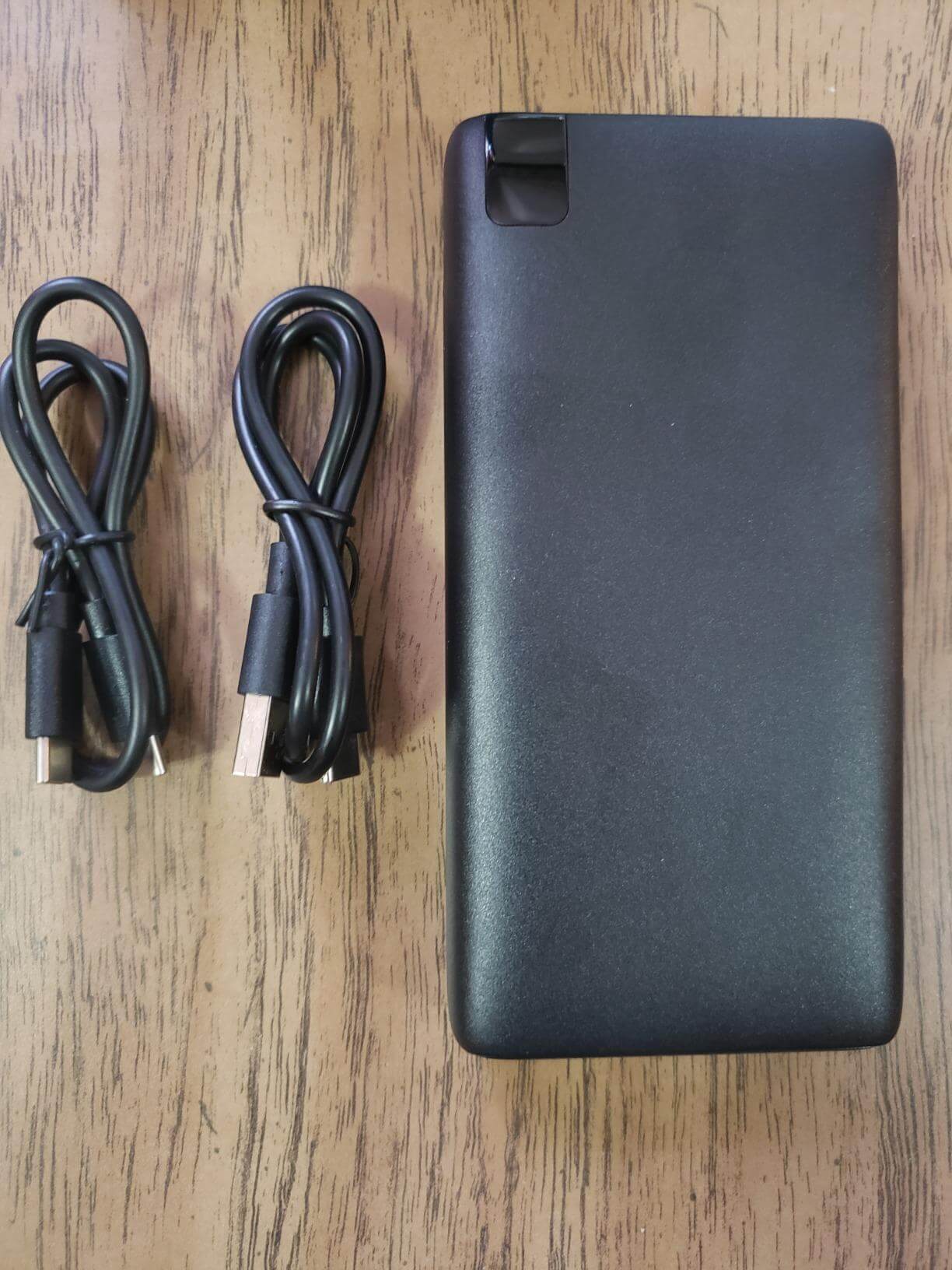 How Long Does A Power Bank Keep Its Charge?