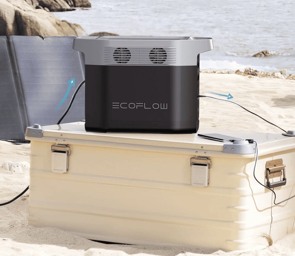 Ef Ecoflow Portable Power Station Delta 1260Wh At Beach